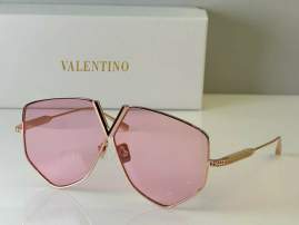 Picture of Valentino Sunglasses _SKUfw65111980fw